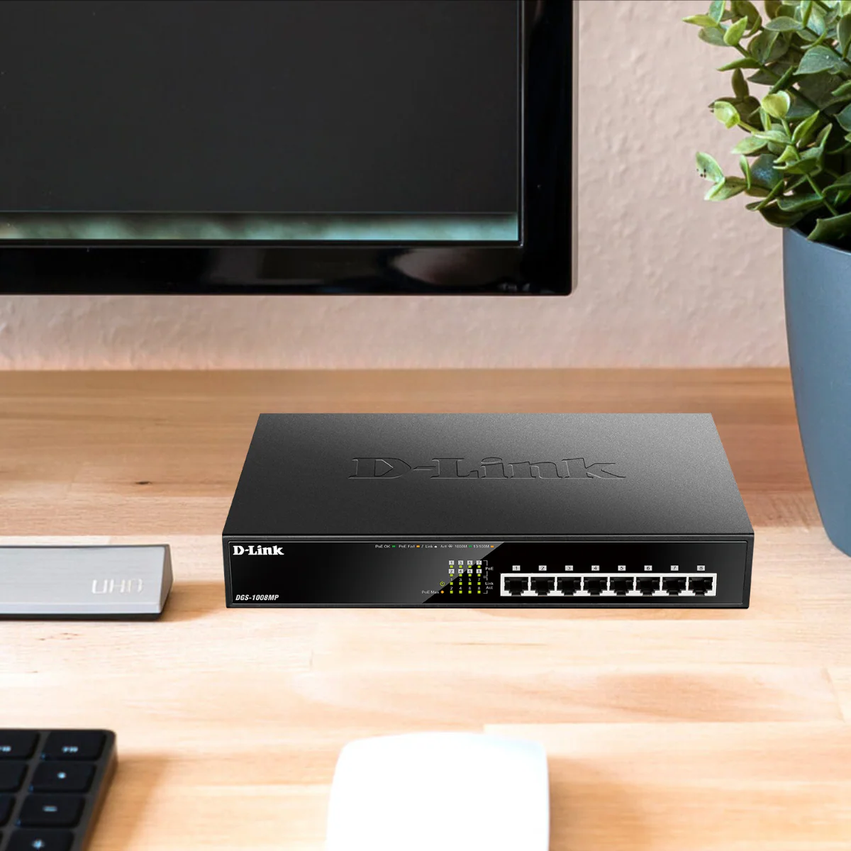 D-Link 8-Port Gigabit PoE+ Unmanaged/Plug and Play Switch | 8 PoE+ Ports (125W PoE Power Budget) | Desktop/Rackmount | Fanless - (DGS-1008MP) - Image 6