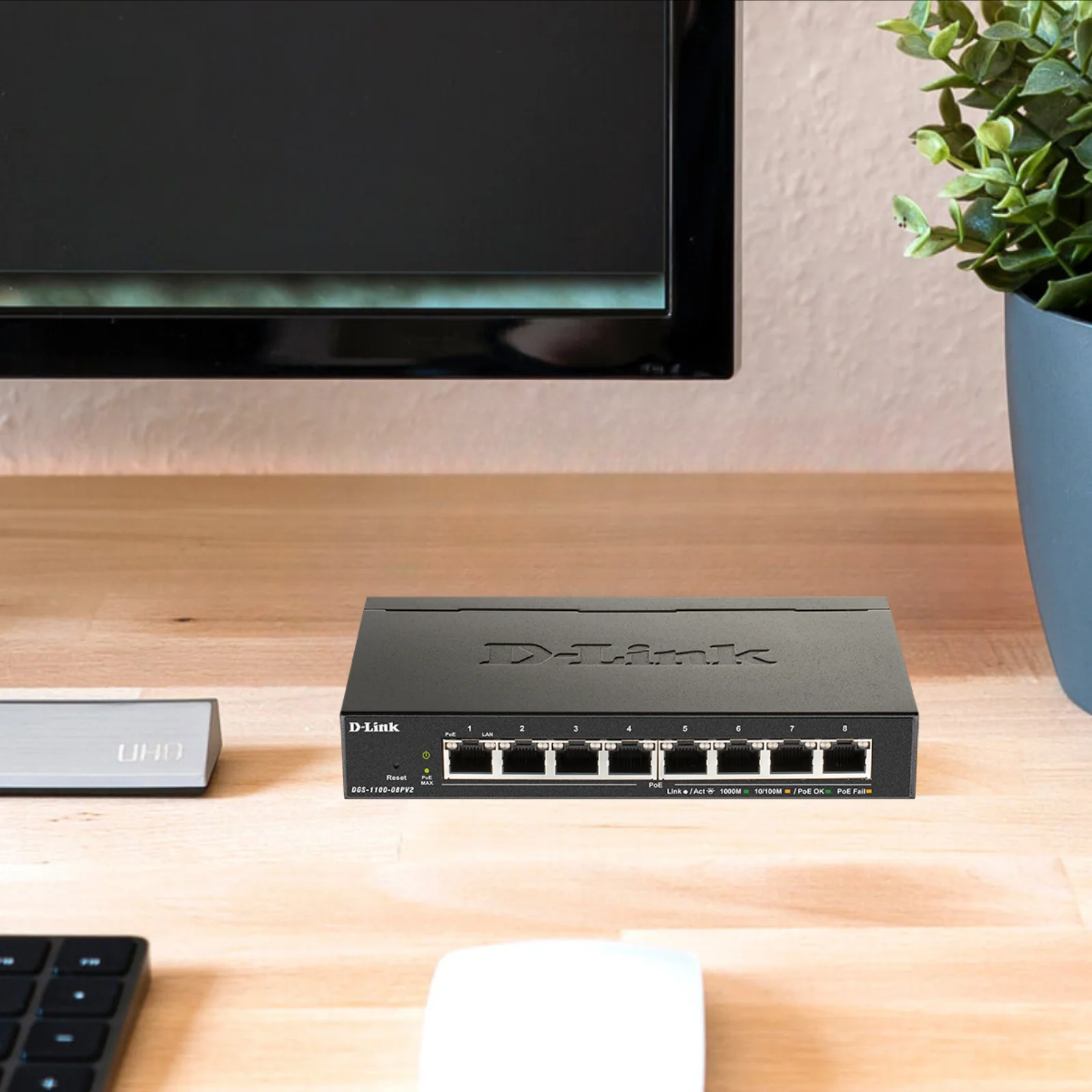 D-Link 8-Port Gigabit Smart Managed PoE+ Switch | 8 PoE+ Ports (64W) | Compact Metal Desktop |NDAA Compliant - (DGS-1100-08PV2) - Image 4